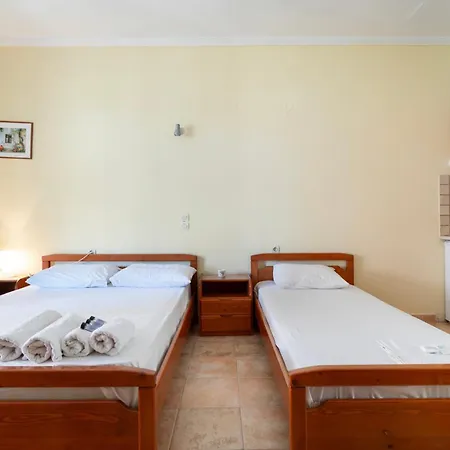 Lenia Apartamento Kalamítsi