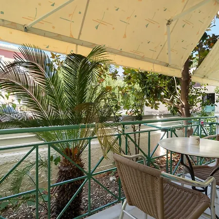 Lenia Apartamento Kalamítsi